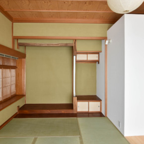 リノベ後の和室床の間を見る01